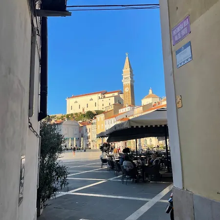 Tartini - Fully Furnished Апартаменты